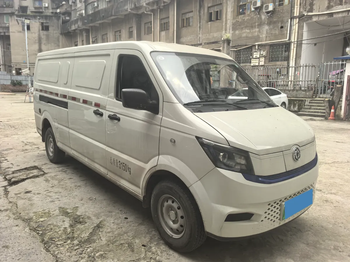 2024 Dongfeng YuFengEM27 BEV 41.472KWH,autocango,china used car exporter,china ev exporter,chinese used car exporter,chinese used ev exporter