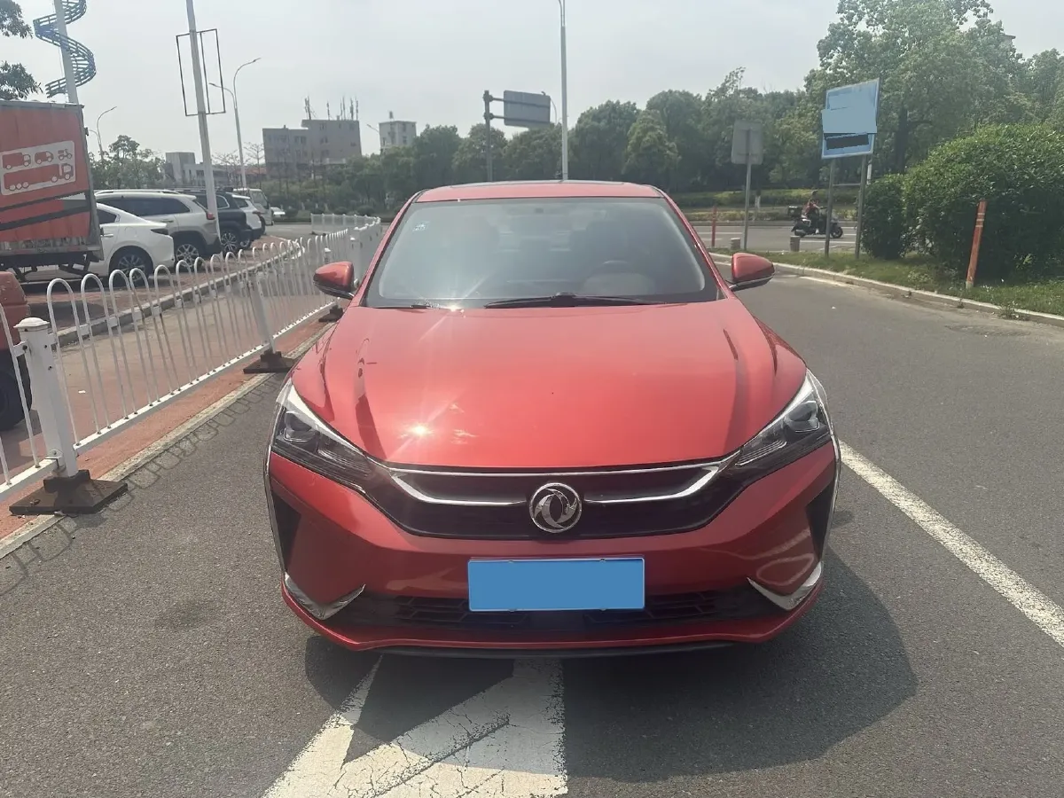 2020 DongFeng Aeolus YiXuan 1.5T 150HP L4 6DCT,autocango,china used car exporter,china ev exporter,chinese used car exporter,chinese used ev exporter