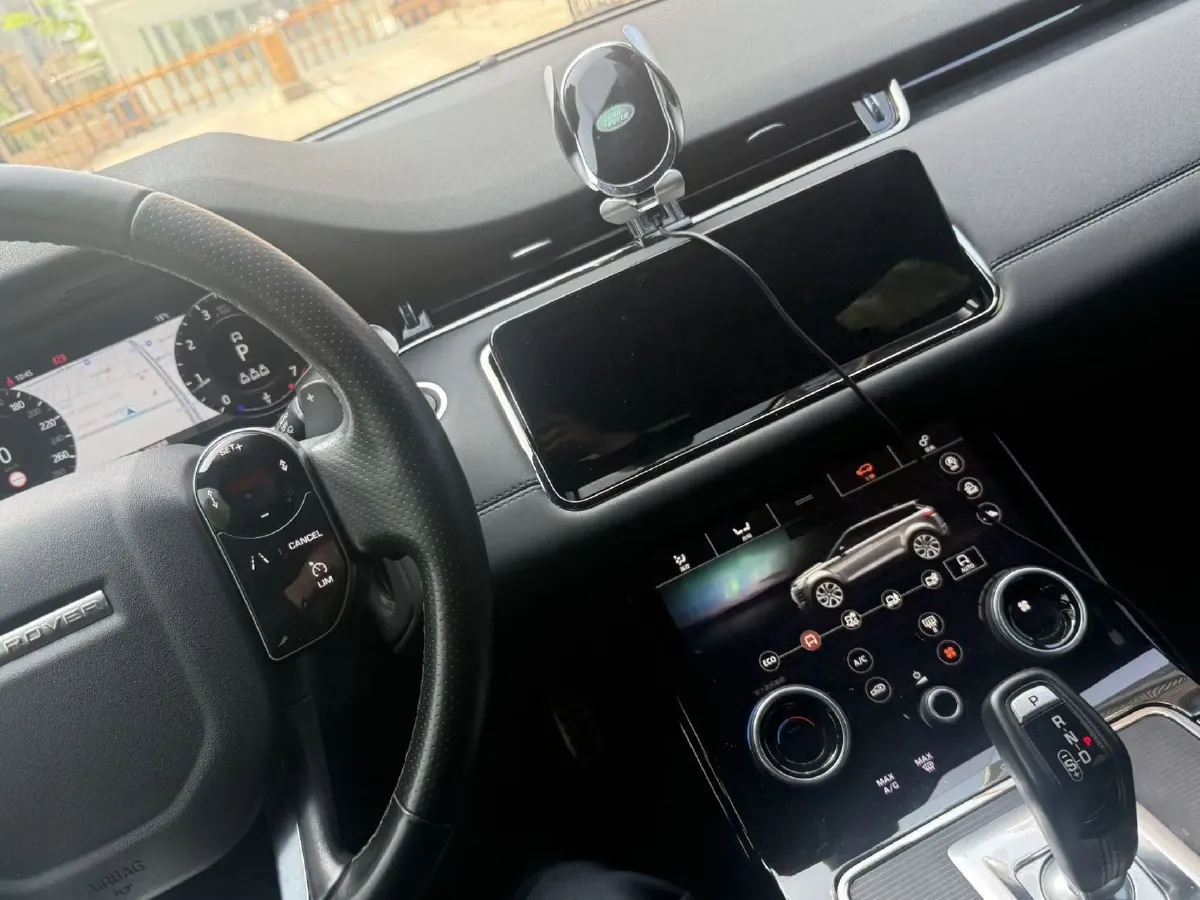 2020 Land Rover Range Rover Evoque 2.0T 249HP L4 9AT,autocango,china used car exporter,china ev exporter,chinese used car exporter,chinese used ev exporter