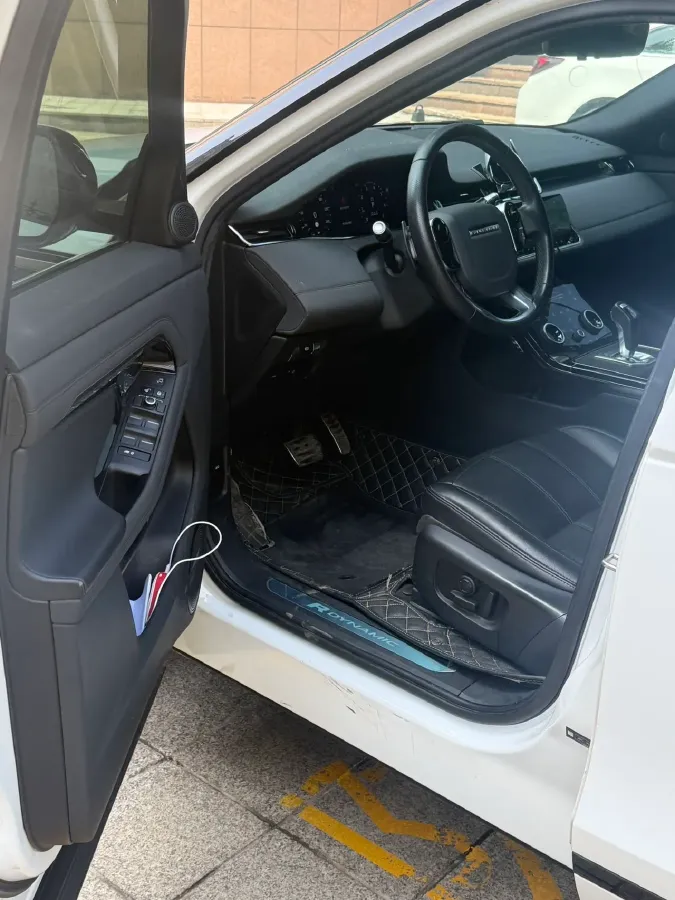 2020 Land Rover Range Rover Evoque 2.0T 249HP L4 9AT,autocango,china used car exporter,china ev exporter,chinese used car exporter,chinese used ev exporter