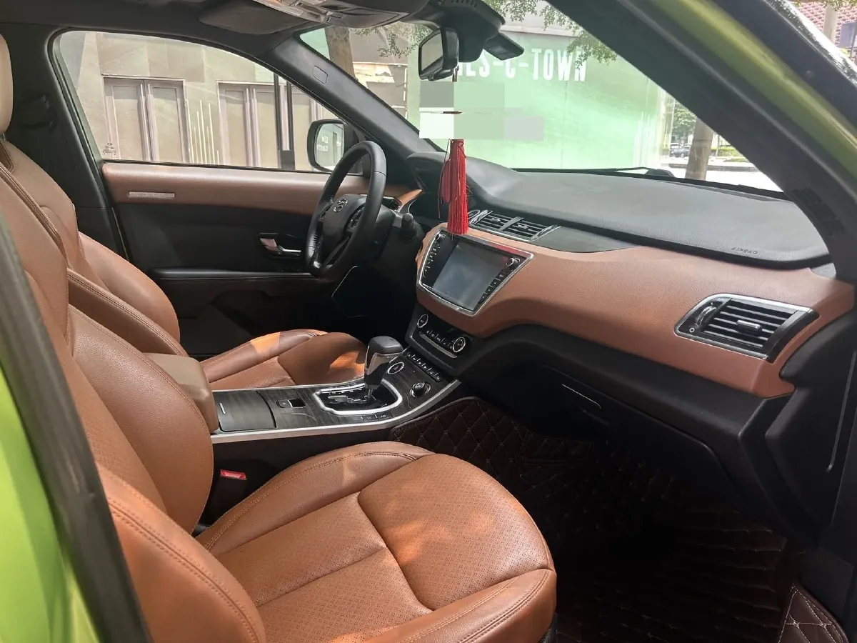 2018 Landwind X7 1.5T 163HP L4 8AT,autocango,china used car exporter,china ev exporter,chinese used car exporter,chinese used ev exporter