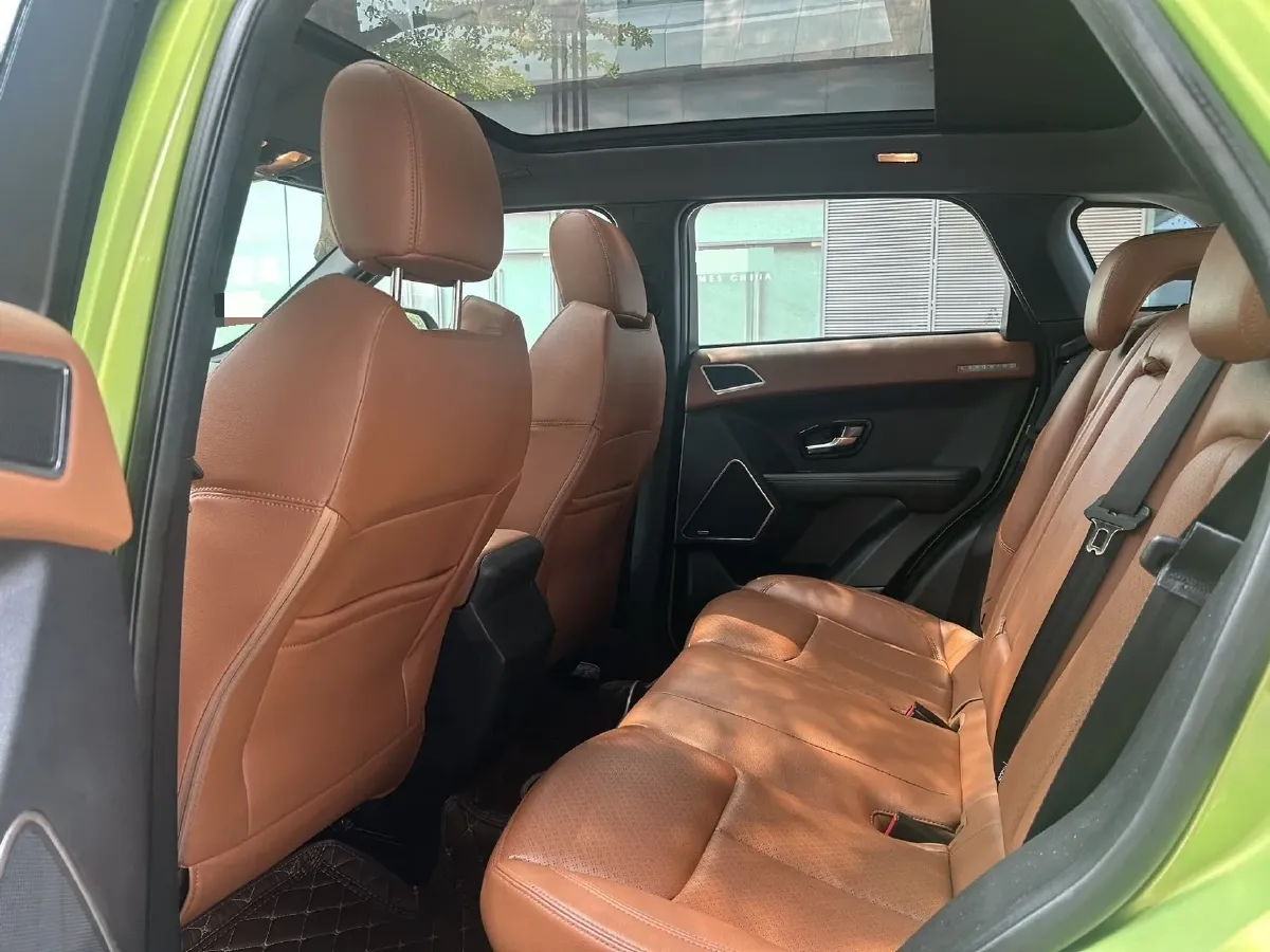 2018 Landwind X7 1.5T 163HP L4 8AT,autocango,china used car exporter,china ev exporter,chinese used car exporter,chinese used ev exporter