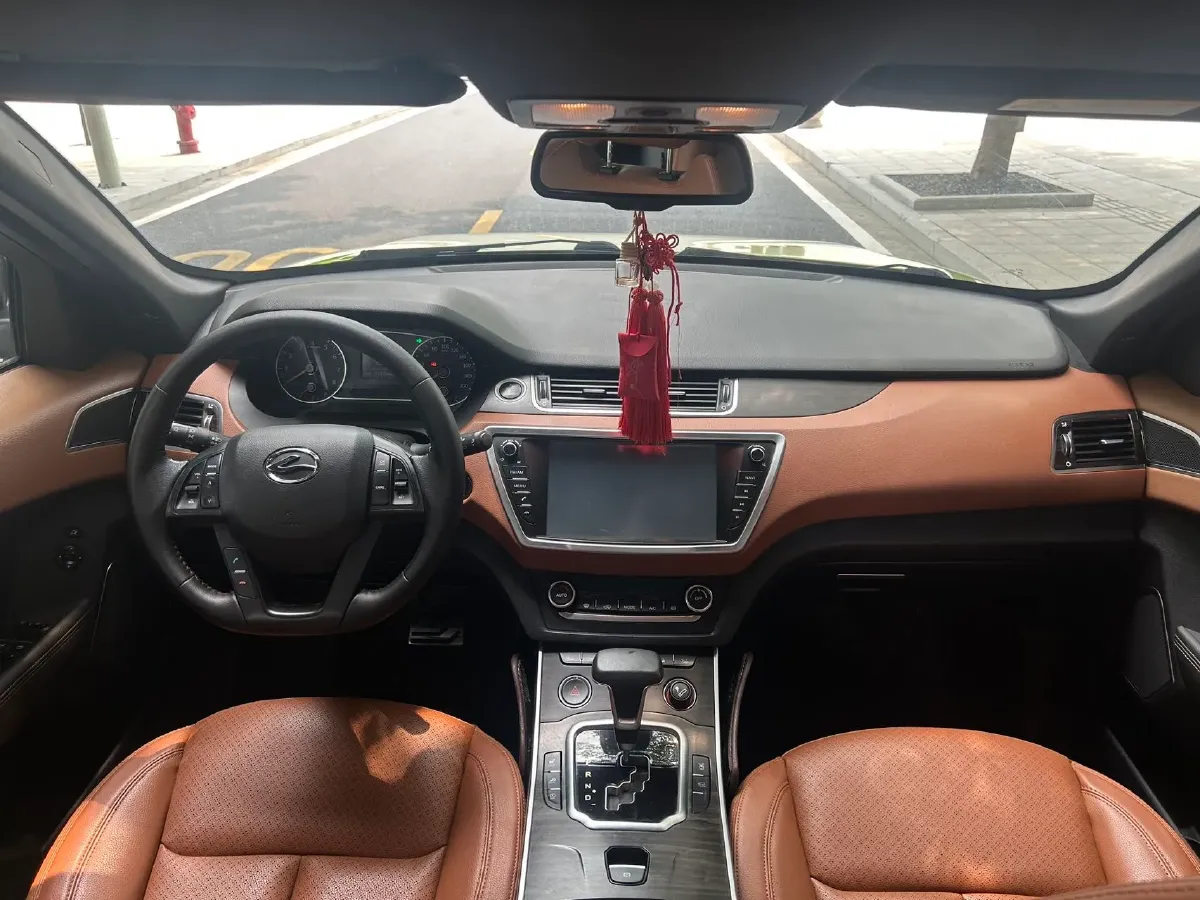 2018 Landwind X7 1.5T 163HP L4 8AT,autocango,china used car exporter,china ev exporter,chinese used car exporter,chinese used ev exporter