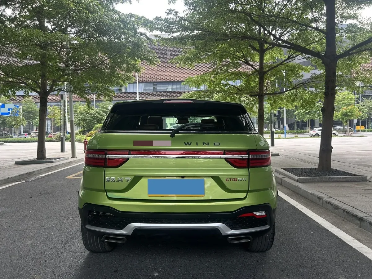 2018 Landwind X7 1.5T 163HP L4 8AT,autocango,china used car exporter,china ev exporter,chinese used car exporter,chinese used ev exporter