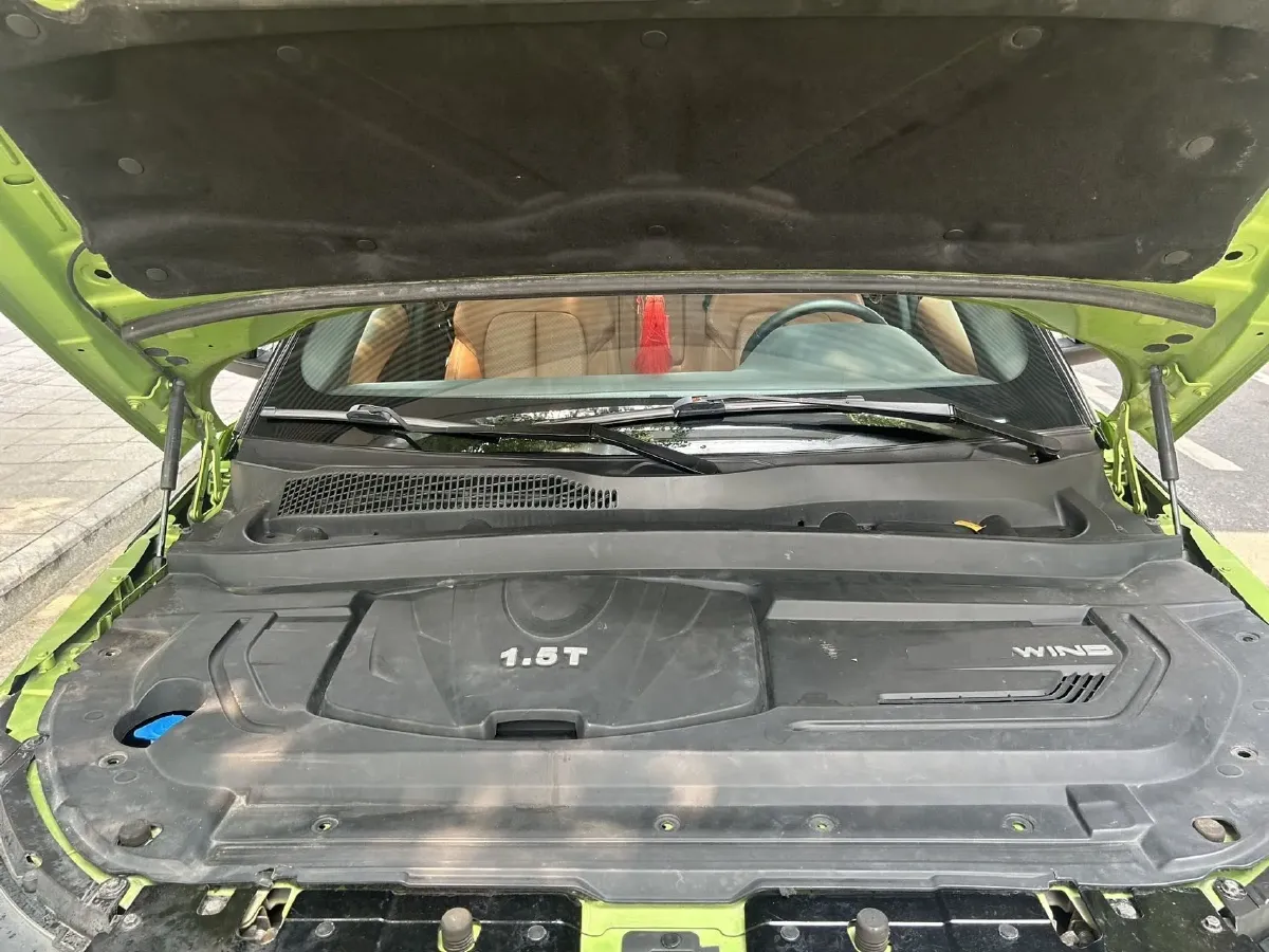 2018 Landwind X7 1.5T 163HP L4 8AT,autocango,china used car exporter,china ev exporter,chinese used car exporter,chinese used ev exporter