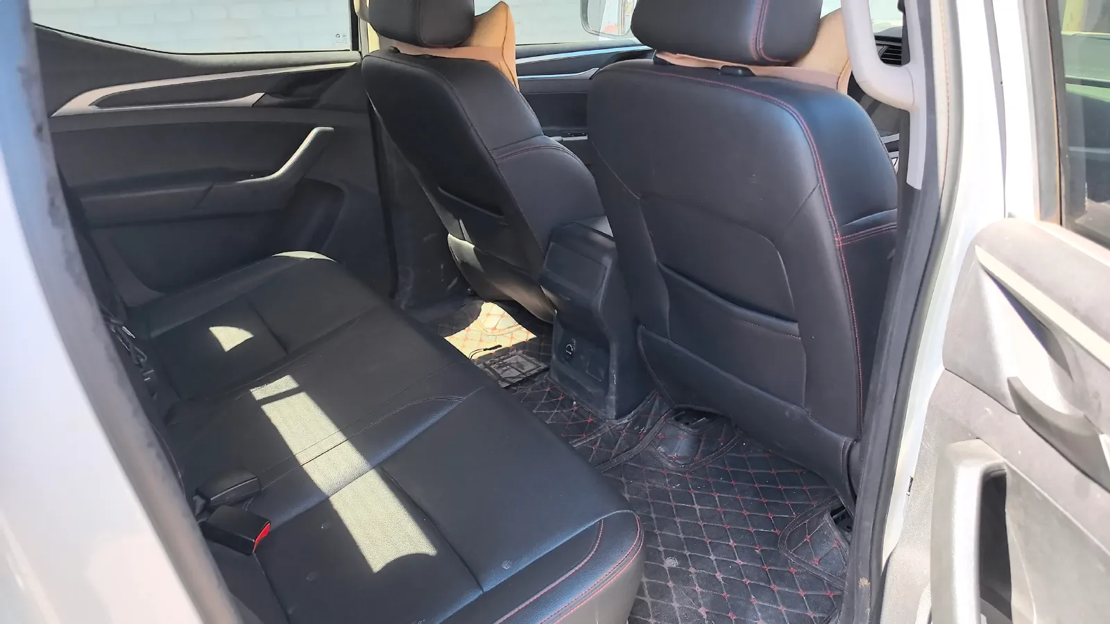 2017 MAXUS T60 2.0T 224HP L4 6AT,autocango,china used car exporter,china ev exporter,chinese used car exporter,chinese used ev exporter