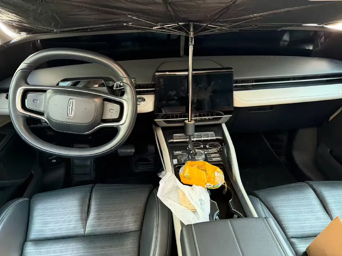 2023 Lincoln Nautilus 2.0T 261HP L4 8AT,autocango,china used car exporter,china ev exporter,chinese used car exporter,chinese used ev exporter