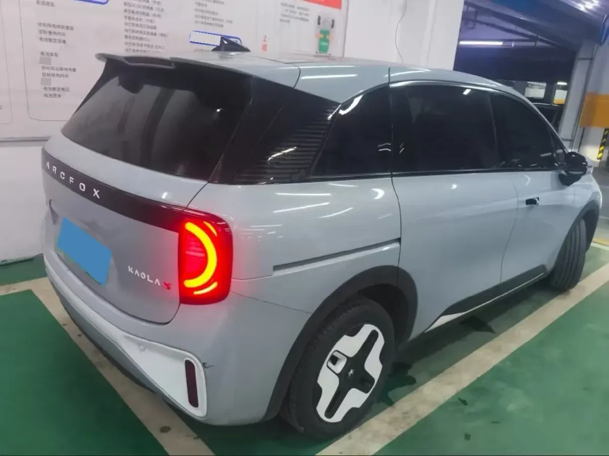 2024 ARCFOX KAOLA S BEV 58.8KWH,autocango,china used car exporter,china ev exporter,chinese used car exporter,chinese used ev exporter