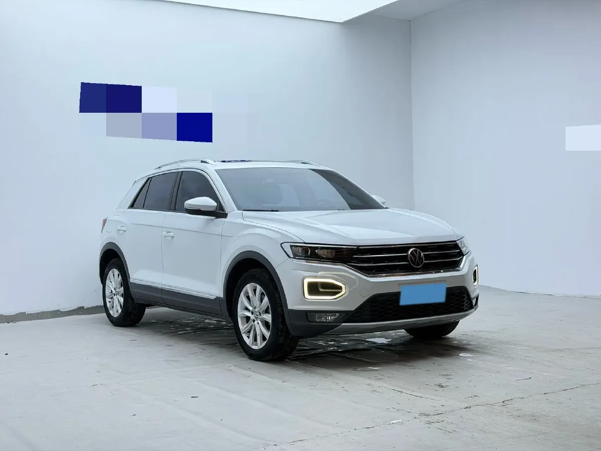 2022 Volkswagen T-Roc 1.4T 150HP L4 7DCT,autocango,china used car exporter,china ev exporter,chinese used car exporter,chinese used ev exporter