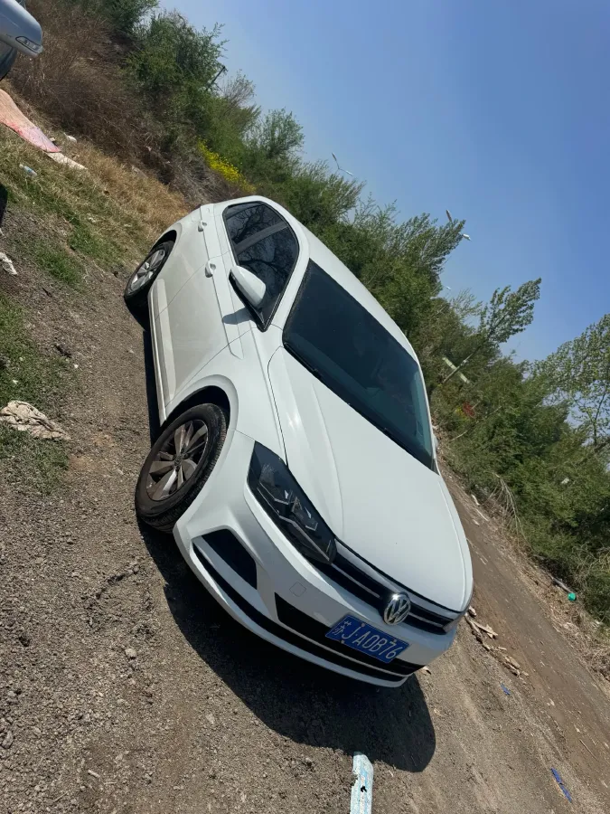 2023 Volkswagen Polo 1.5L 110HP L4 6AT,autocango,china used car exporter,china ev exporter,chinese used car exporter,chinese used ev exporter
