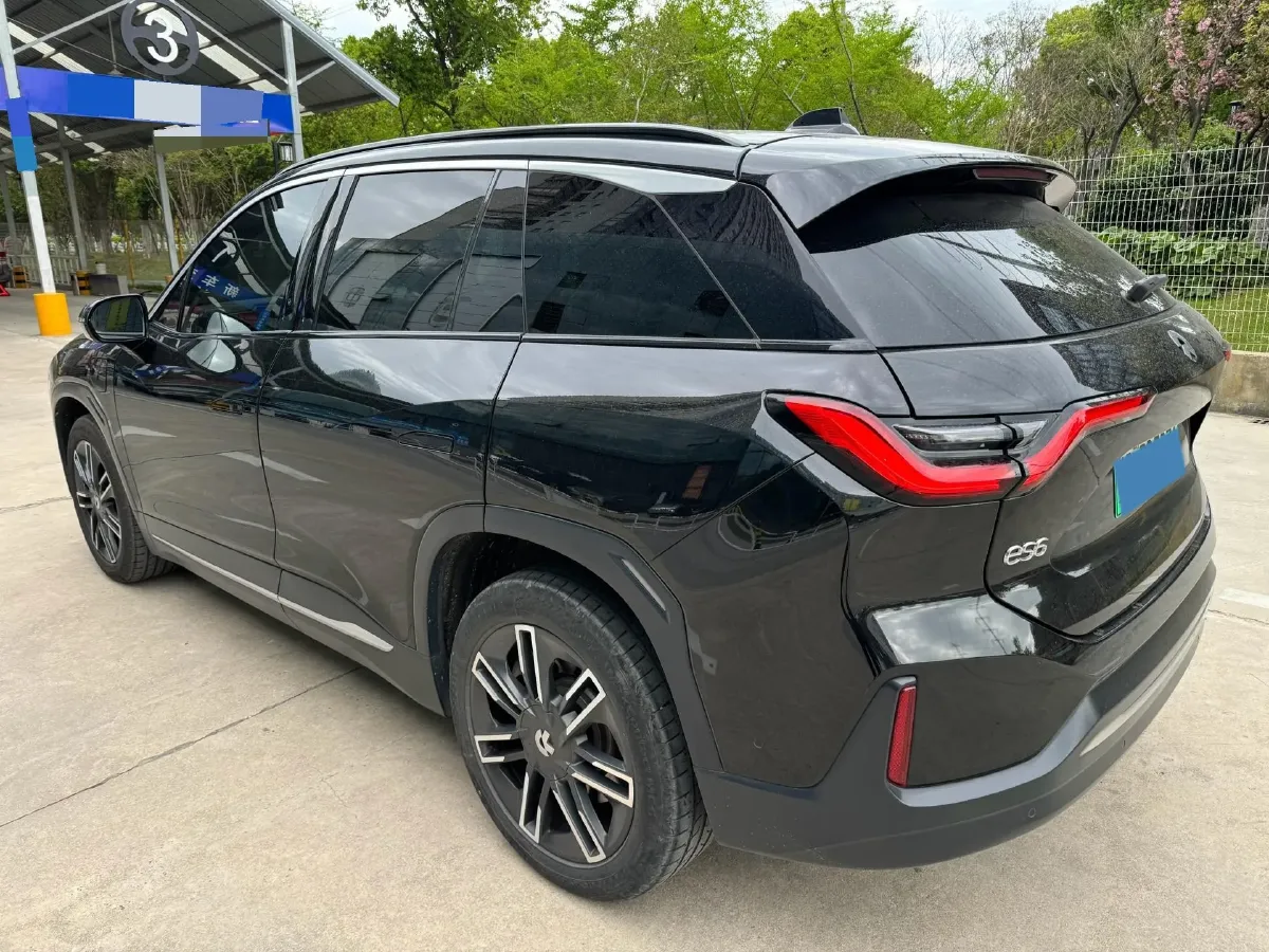 2022 NIO ES6 BEV 75KWH,autocango,china used car exporter,china ev exporter,chinese used car exporter,chinese used ev exporter
