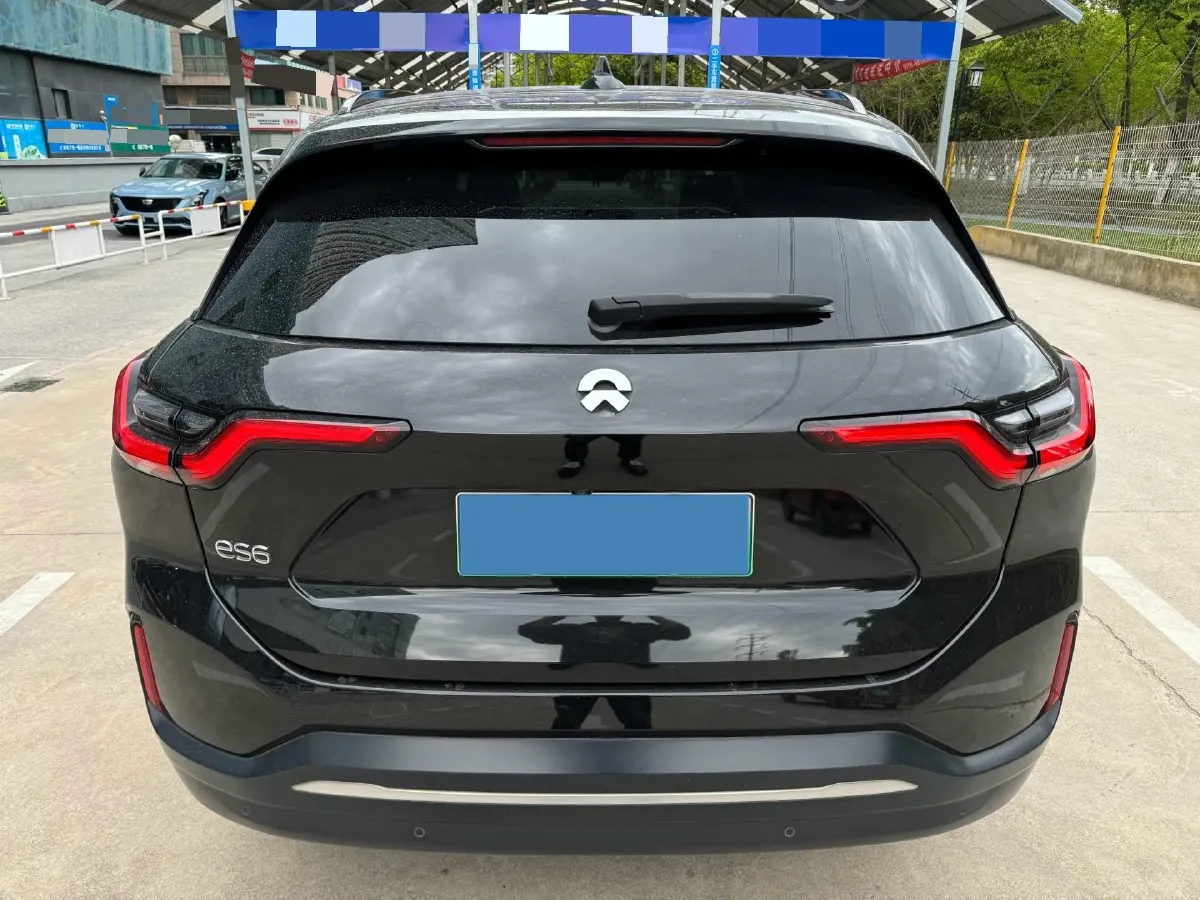 2022 NIO ES6 BEV 75KWH,autocango,china used car exporter,china ev exporter,chinese used car exporter,chinese used ev exporter
