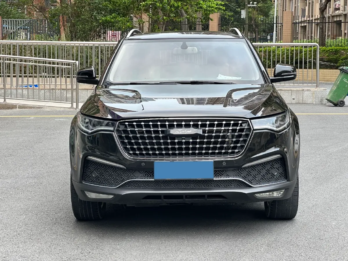 2017 Zotye T700 1.8T 177HP L4 6DCT,autocango,china used car exporter,china ev exporter,chinese used car exporter,chinese used ev exporter