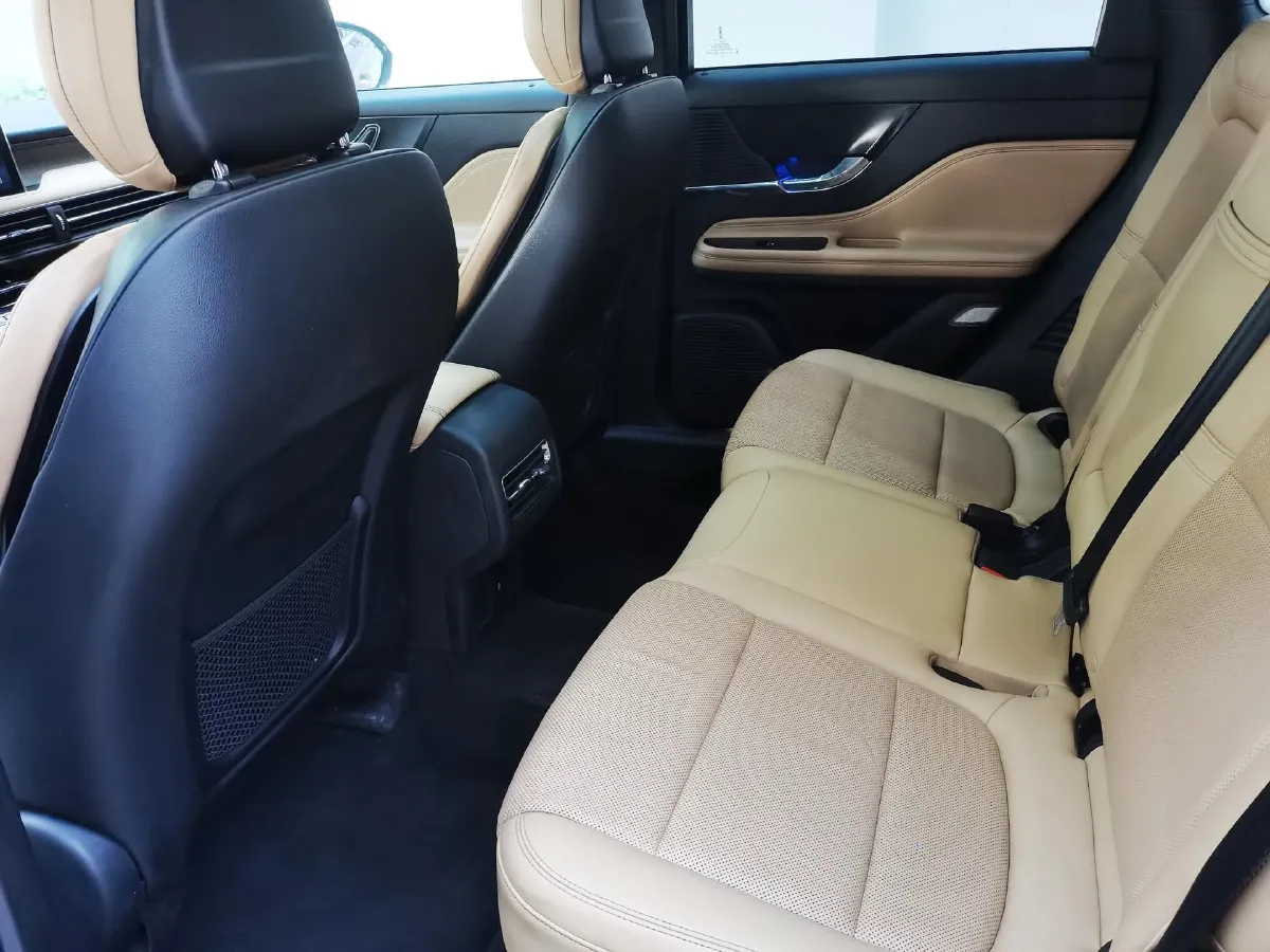 2021 Lincoln Corsair 2.0T 245HP L4 8AT,autocango,china used car exporter,china ev exporter,chinese used car exporter,chinese used ev exporter