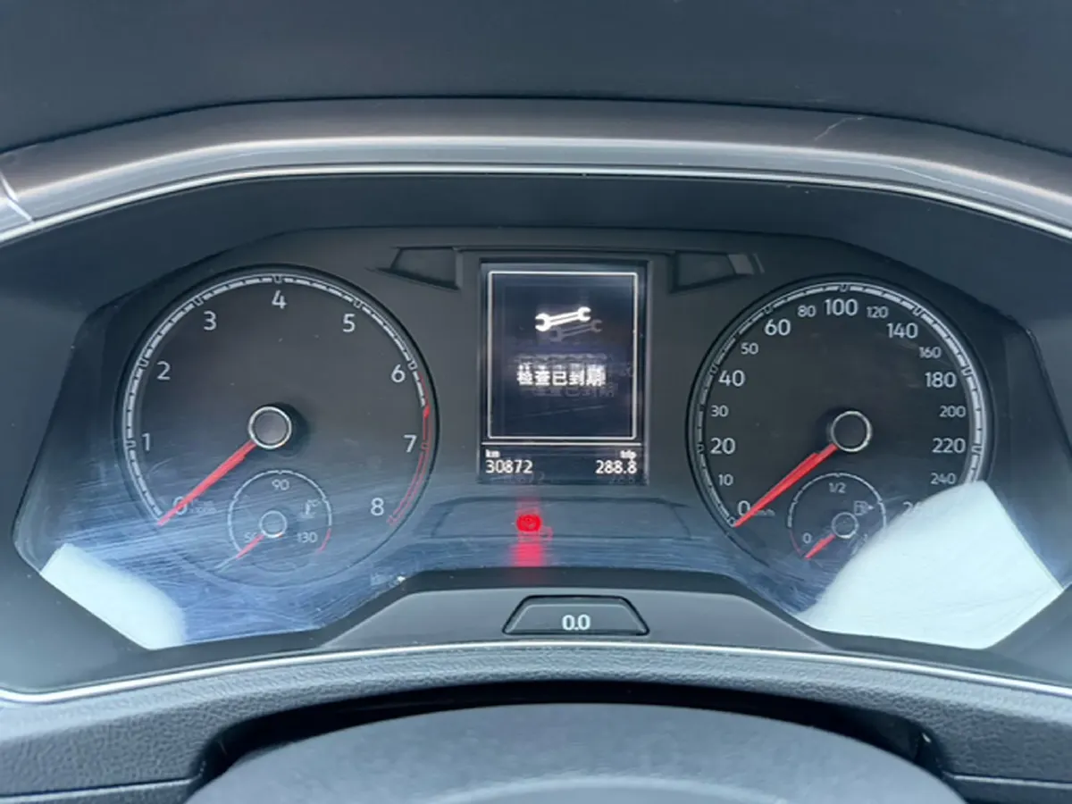 2022 Volkswagen T-Roc 1.4T 150HP L4 7DCT,autocango,china used car exporter,china ev exporter,chinese used car exporter,chinese used ev exporter