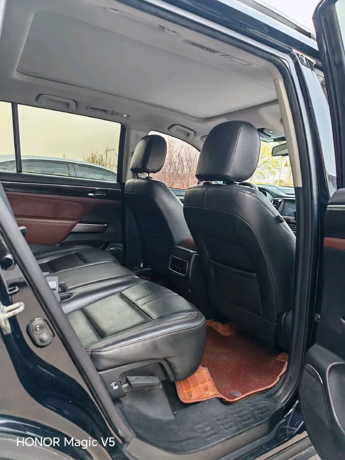 2017 GAC Trumpchi GS8 2.0T 201HP L4 6AT,autocango,china used car exporter,china ev exporter,chinese used car exporter,chinese used ev exporter