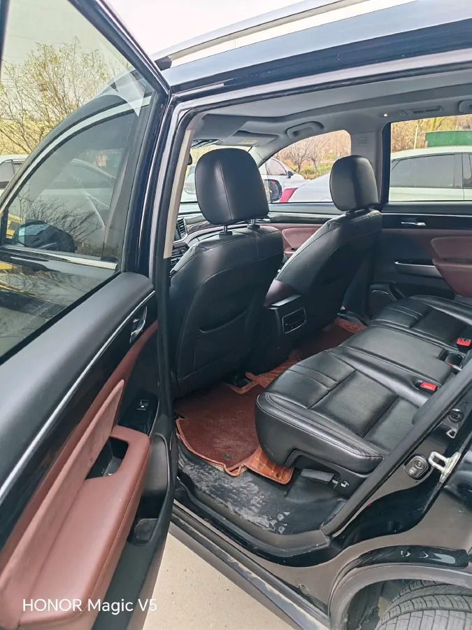 2017 GAC Trumpchi GS8 2.0T 201HP L4 6AT,autocango,china used car exporter,china ev exporter,chinese used car exporter,chinese used ev exporter