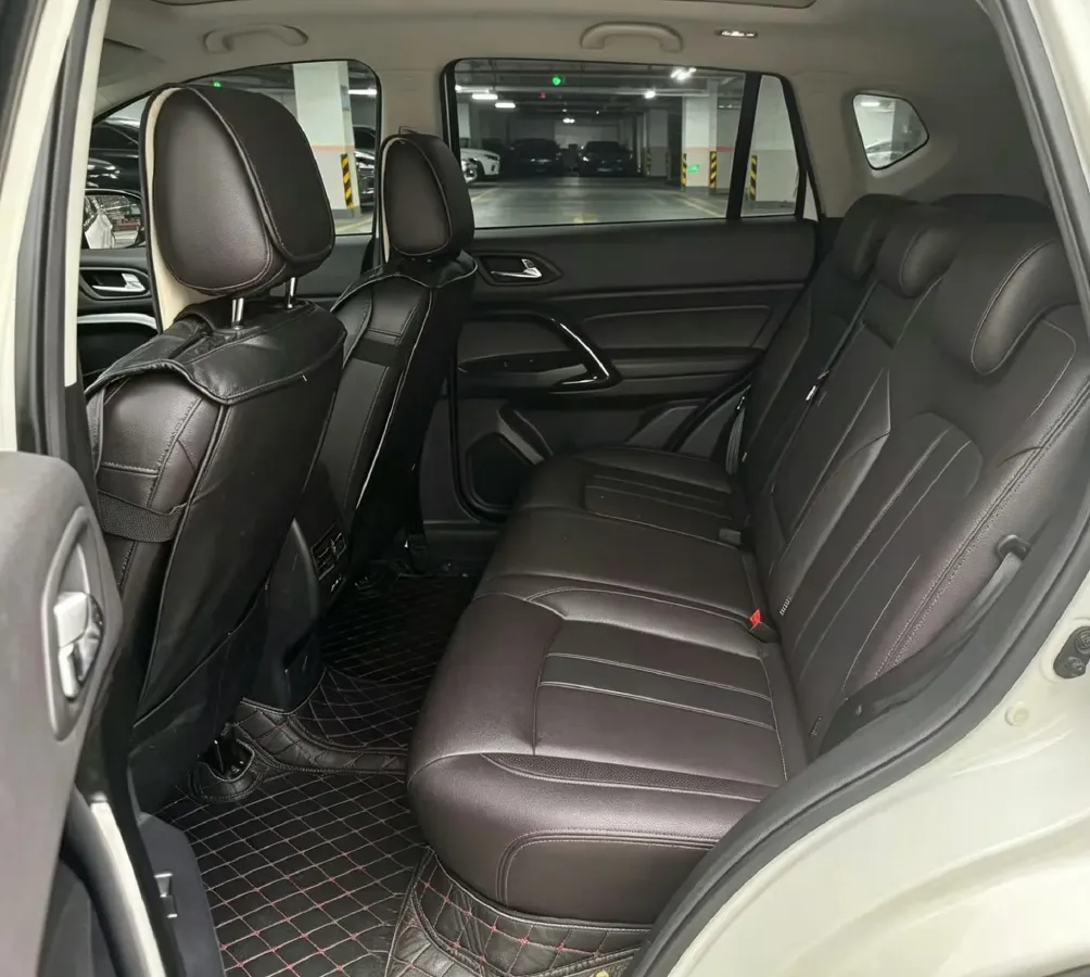 2019 GAC Trumpchi GS4 1.5T 169HP L4 6MT,autocango,china used car exporter,china ev exporter,chinese used car exporter,chinese used ev exporter