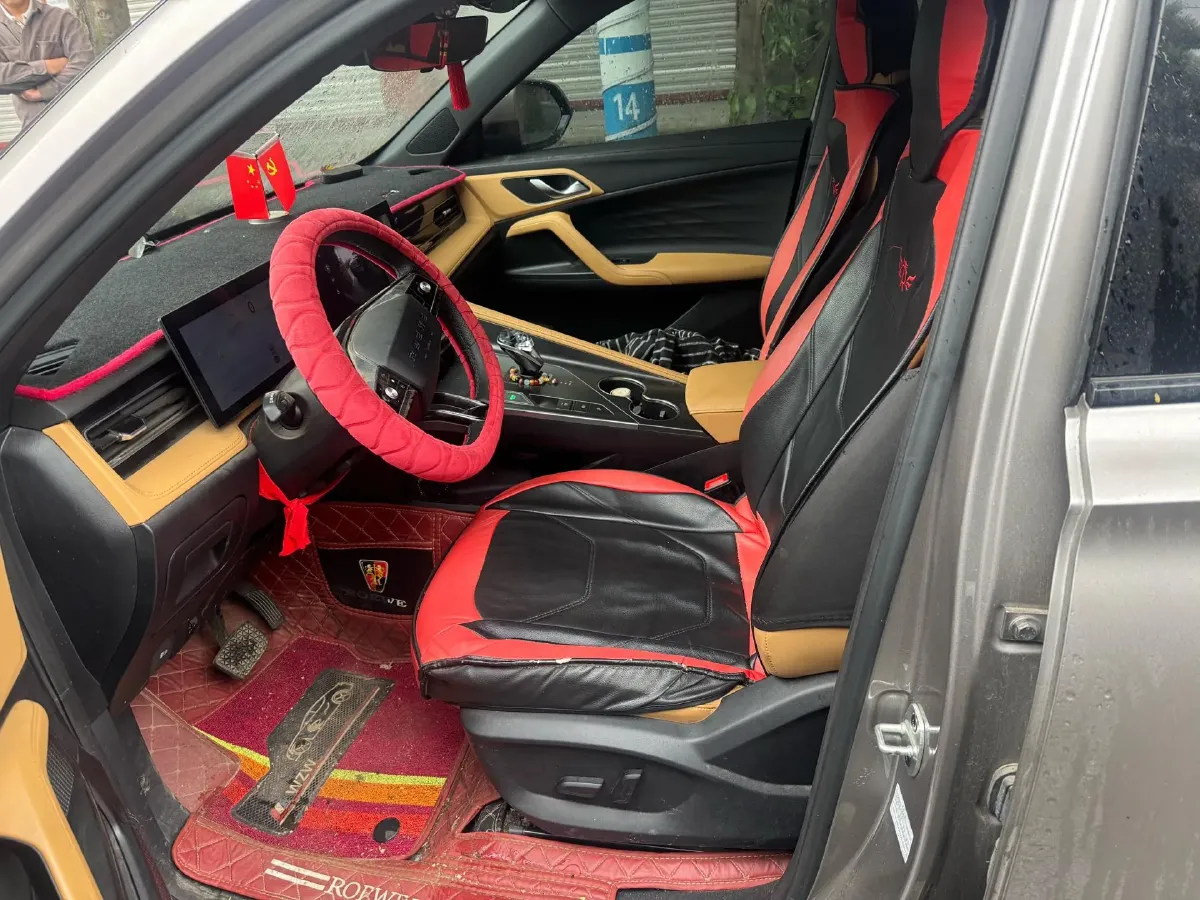 2023 Roewe RX5 1.5T 188HP L4 7DCT,autocango,china used car exporter,china ev exporter,chinese used car exporter,chinese used ev exporter