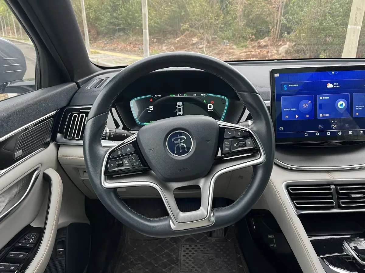 2021 Geely JiaJi 1.5T 177HP L3 7DCT PHEV 11.3KWH,autocango,china used car exporter,china ev exporter,chinese used car exporter,chinese used ev exporter