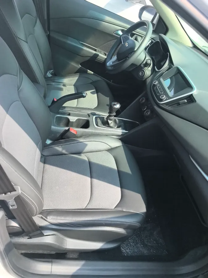 2019 Chevrolet Cavalier 1.5L 113HP L4 5MT,autocango,china used car exporter,china ev exporter,chinese used car exporter,chinese used ev exporter