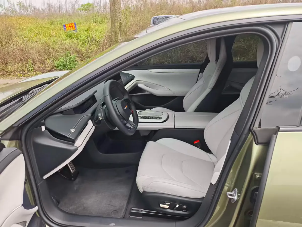 2024 MI SU7 BEV 101KWH,autocango,china used car exporter,china ev exporter,chinese used car exporter,chinese used ev exporter