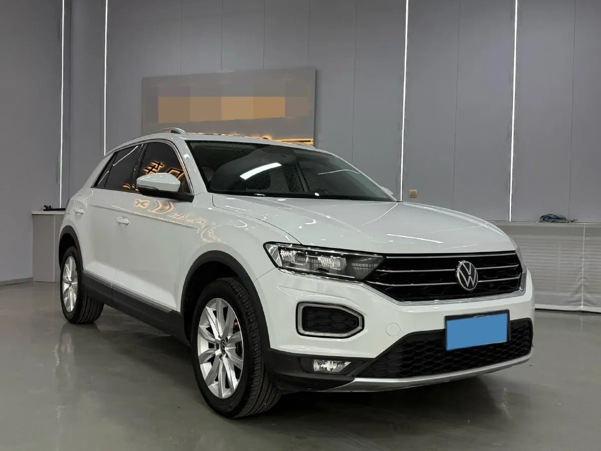 2022 Volkswagen T-Roc 1.4T 150HP L4 7DCT,autocango,china used car exporter,china ev exporter,chinese used car exporter,chinese used ev exporter