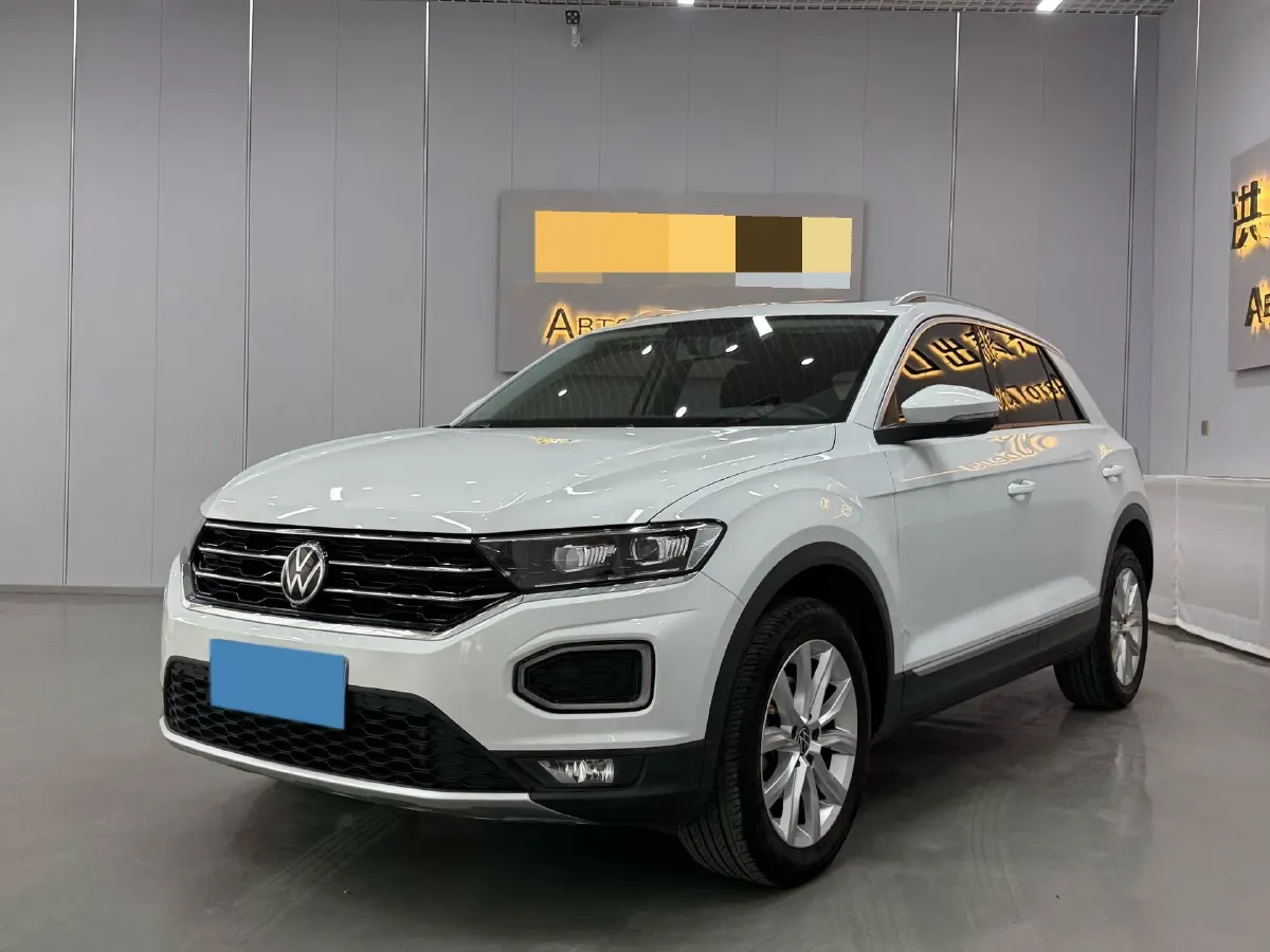 2022 Volkswagen T-Roc 1.4T 150HP L4 7DCT,autocango,china used car exporter,china ev exporter,chinese used car exporter,chinese used ev exporter