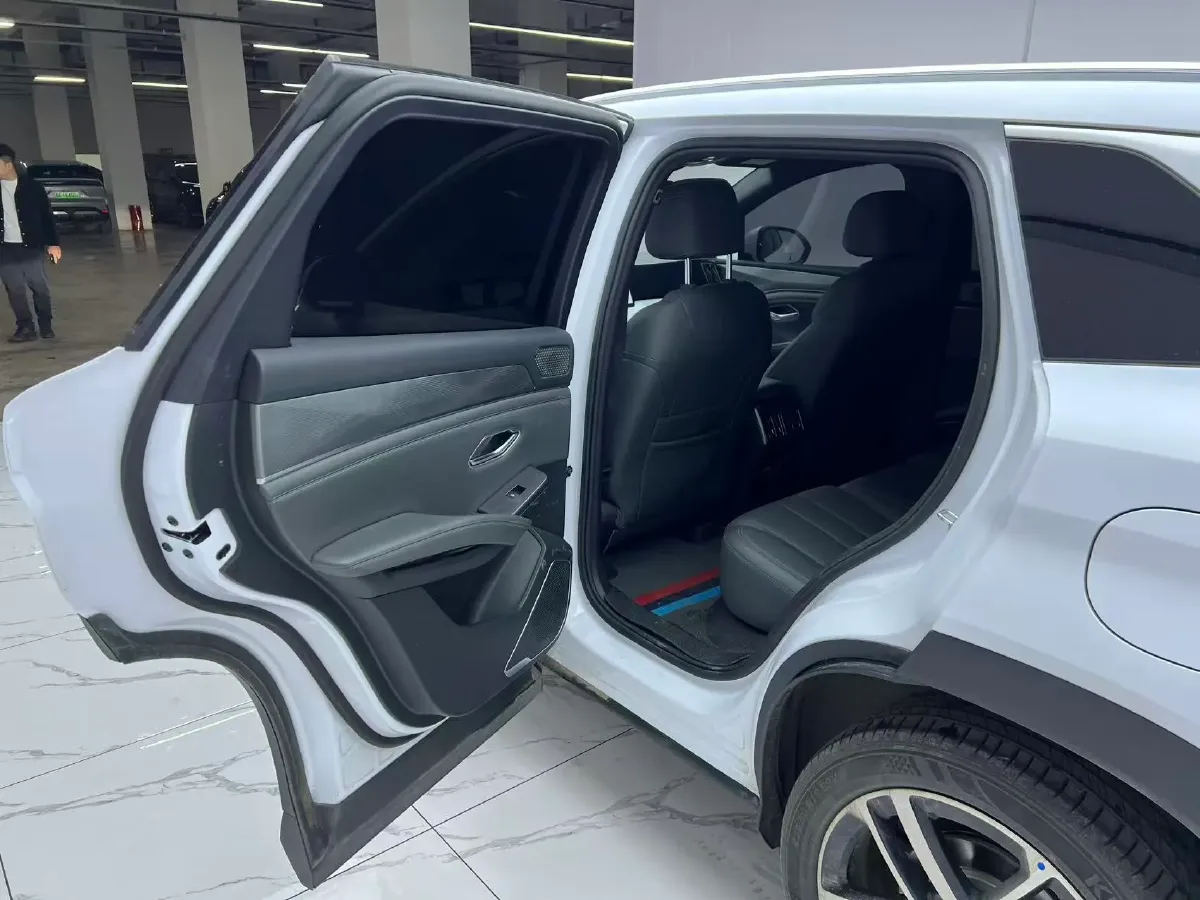 2025 BYD SongL DM-i 1.5L 101HP L4 E-CVT PHEV 18.3KWH,autocango,china used car exporter,china ev exporter,chinese used car exporter,chinese used ev exporter