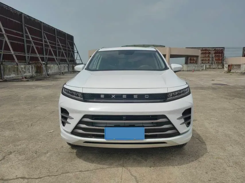 2022 ChangAn Oshan X7 Plus 1.5T 188HP L4 7DCT,autocango,china used car exporter,china ev exporter,chinese used car exporter,chinese used ev exporter