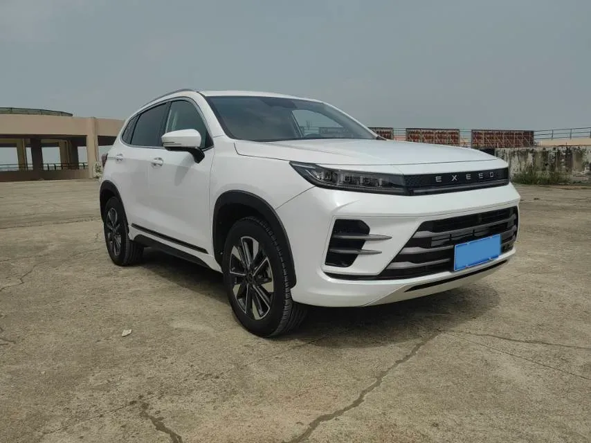 2022 ChangAn Oshan X7 Plus 1.5T 188HP L4 7DCT,autocango,china used car exporter,china ev exporter,chinese used car exporter,chinese used ev exporter