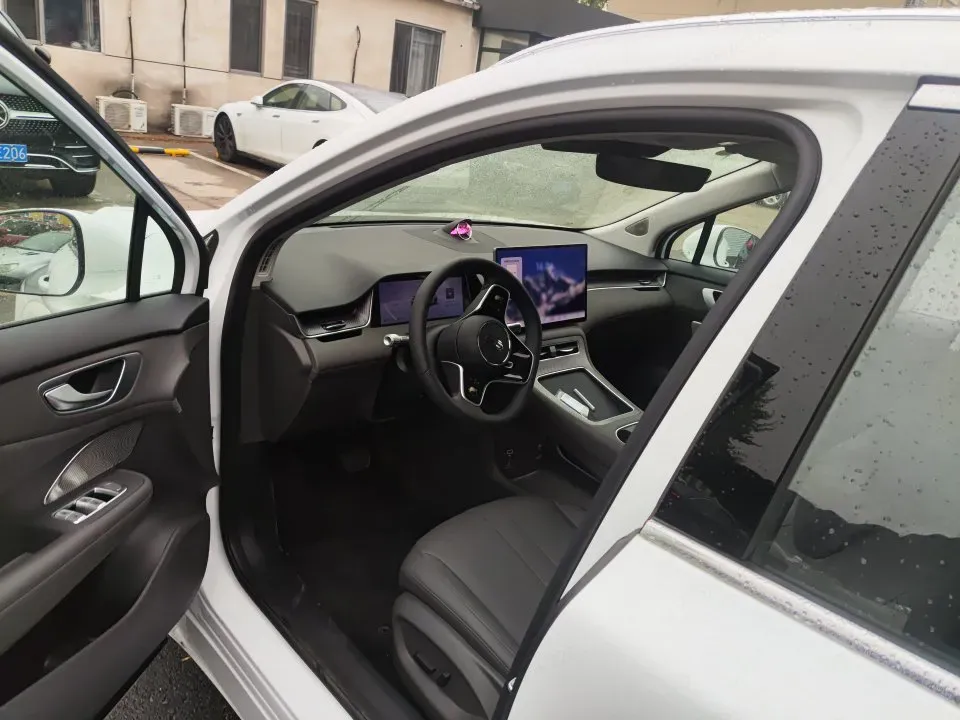 2025 HIMA Shangjie H5 REEV 98HP REEV,autocango,china used car exporter,china ev exporter,chinese used car exporter,chinese used ev exporter