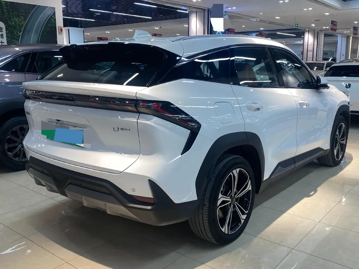 2025 Geely Galaxy L7 1.5L 112HP L4 1DHT PHEV 18.4KWH,autocango,china used car exporter,china ev exporter,chinese used car exporter,chinese used ev exporter