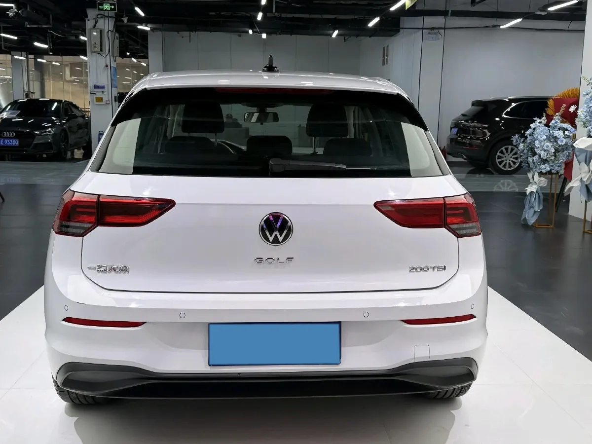 2021 Volkswagen Golf 1.2T 116HP L4 7DCT,autocango,china used car exporter,china ev exporter,chinese used car exporter,chinese used ev exporter
