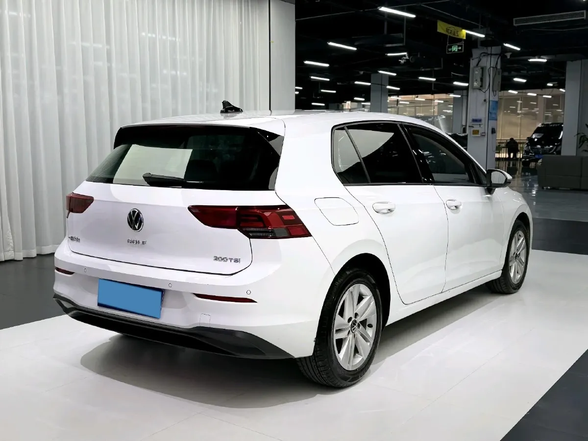 2021 Volkswagen Golf 1.2T 116HP L4 7DCT,autocango,china used car exporter,china ev exporter,chinese used car exporter,chinese used ev exporter
