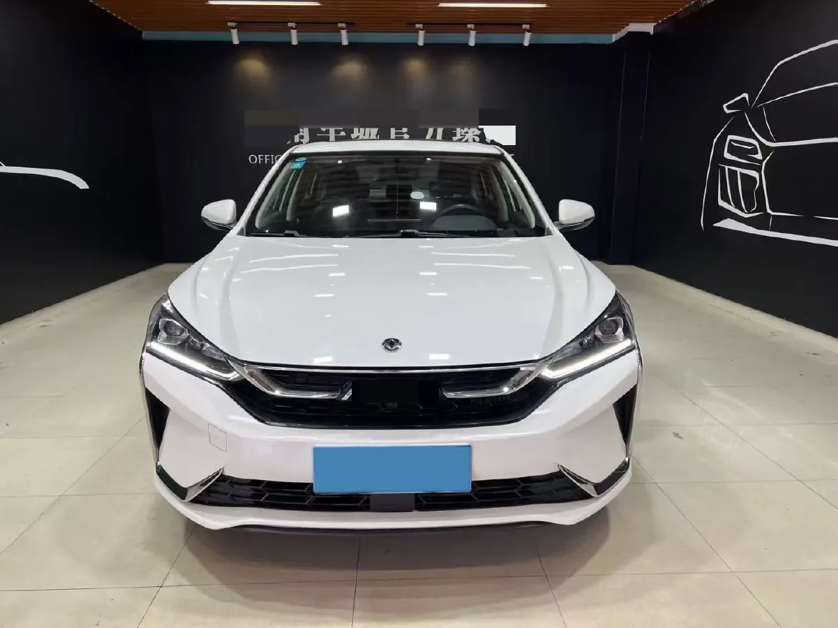 2021 DongFeng Aeolus YiXuan 1.5T 150HP L4 6DCT,autocango,china used car exporter,china ev exporter,chinese used car exporter,chinese used ev exporter