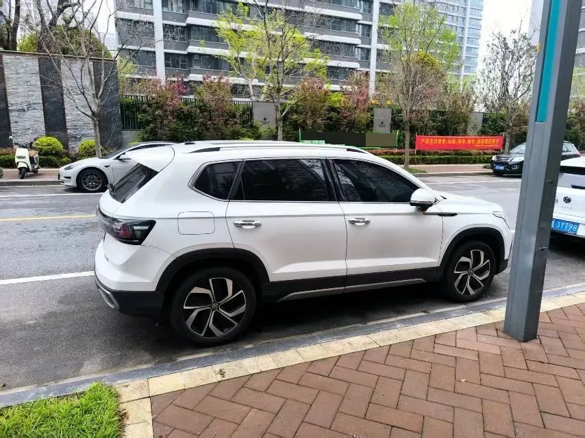 2023 Volkswagen Tharu 1.5T 160HP L4 7DCT,autocango,china used car exporter,china ev exporter,chinese used car exporter,chinese used ev exporter