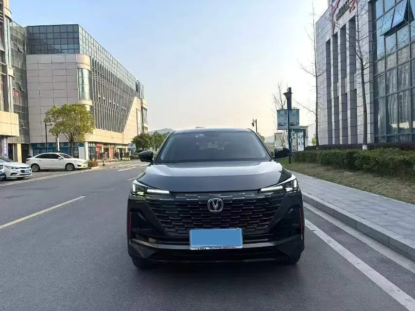 2023 ChangAn CS55 Plus 1.5T 188HP L4 7DCT,autocango,china used car exporter,china ev exporter,chinese used car exporter,chinese used ev exporter