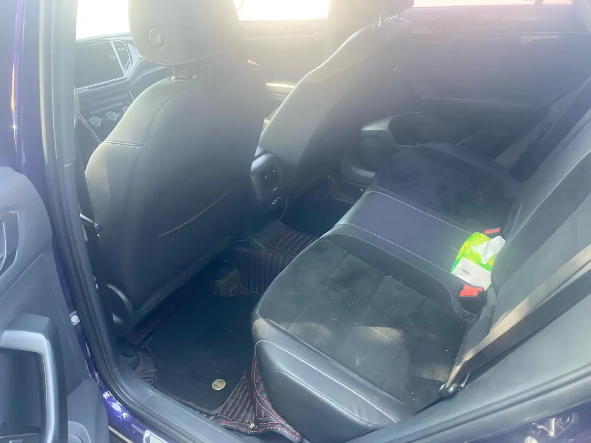 2018 Jeep Renegade 2.0L 155HP L4 9AT,autocango,china used car exporter,china ev exporter,chinese used car exporter,chinese used ev exporter