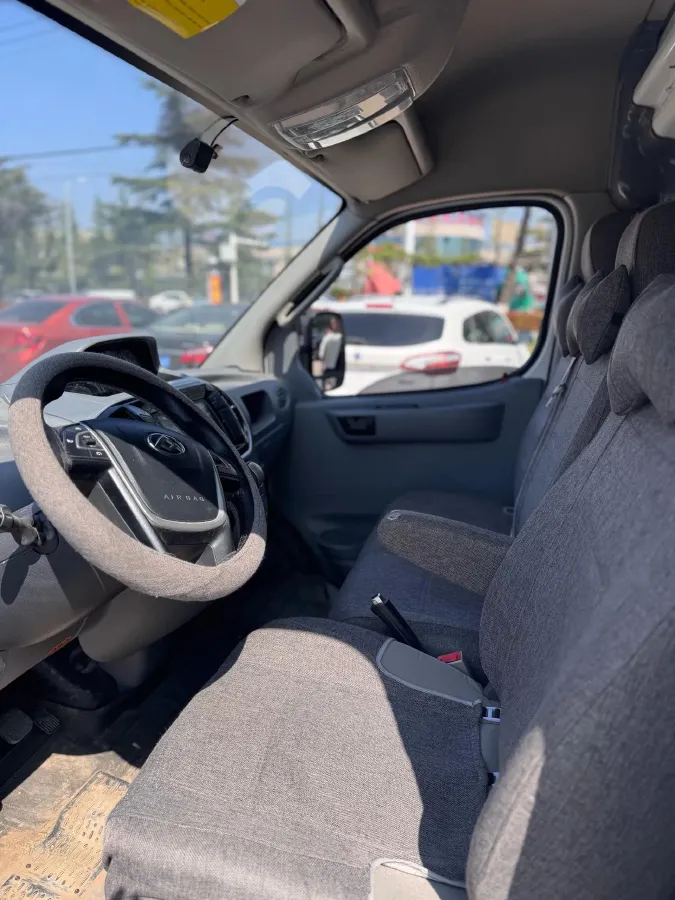 2023 DongFeng DFAC YuFeng 2.0T 136HP L4 6MT,autocango,china used car exporter,china ev exporter,chinese used car exporter,chinese used ev exporter