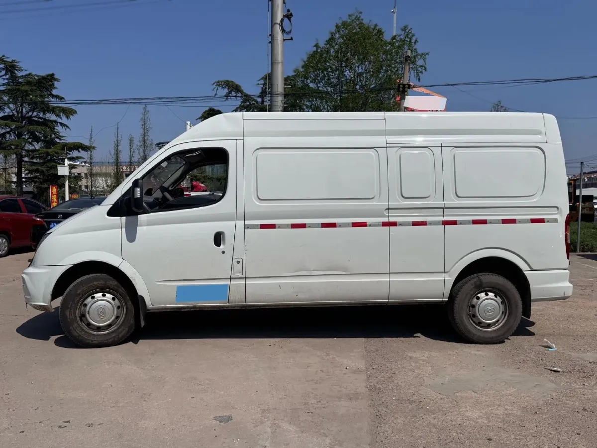 2023 DongFeng DFAC YuFeng 2.0T 136HP L4 6MT,autocango,china used car exporter,china ev exporter,chinese used car exporter,chinese used ev exporter