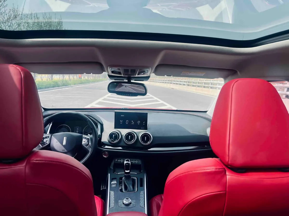 2017 WEY VV5 2.0T 197HP L4 7DCT,autocango,china used car exporter,china ev exporter,chinese used car exporter,chinese used ev exporter