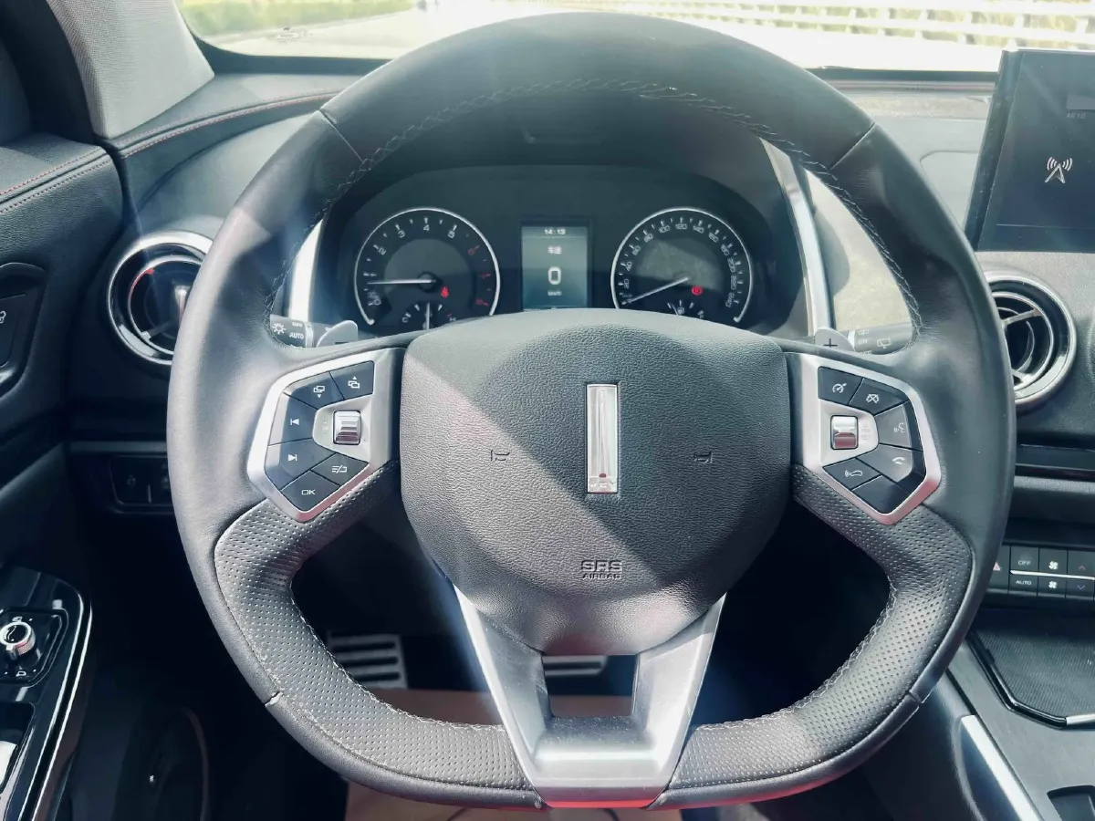 2017 WEY VV5 2.0T 197HP L4 7DCT,autocango,china used car exporter,china ev exporter,chinese used car exporter,chinese used ev exporter