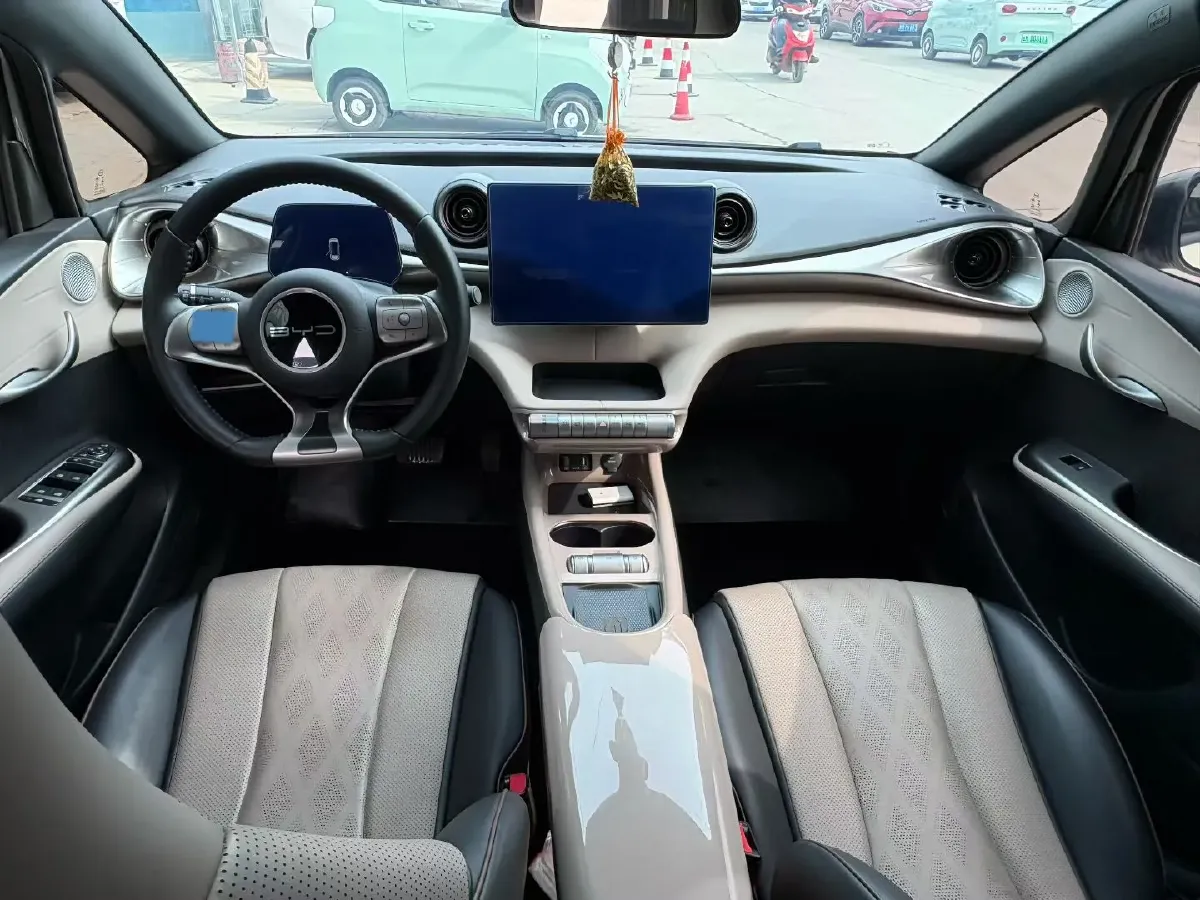 2023 BYD Dolphin BEV 44.928KWH,autocango,china used car exporter,china ev exporter,chinese used car exporter,chinese used ev exporter