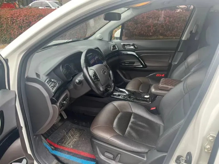 2017 GAC Trumpchi GS4 1.5T 152HP L4 6AT,autocango,china used car exporter,china ev exporter,chinese used car exporter,chinese used ev exporter