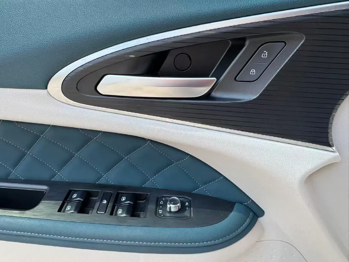 2023 Ora FunkyCat BEV 47.8KWH,autocango,china used car exporter,china ev exporter,chinese used car exporter,chinese used ev exporter