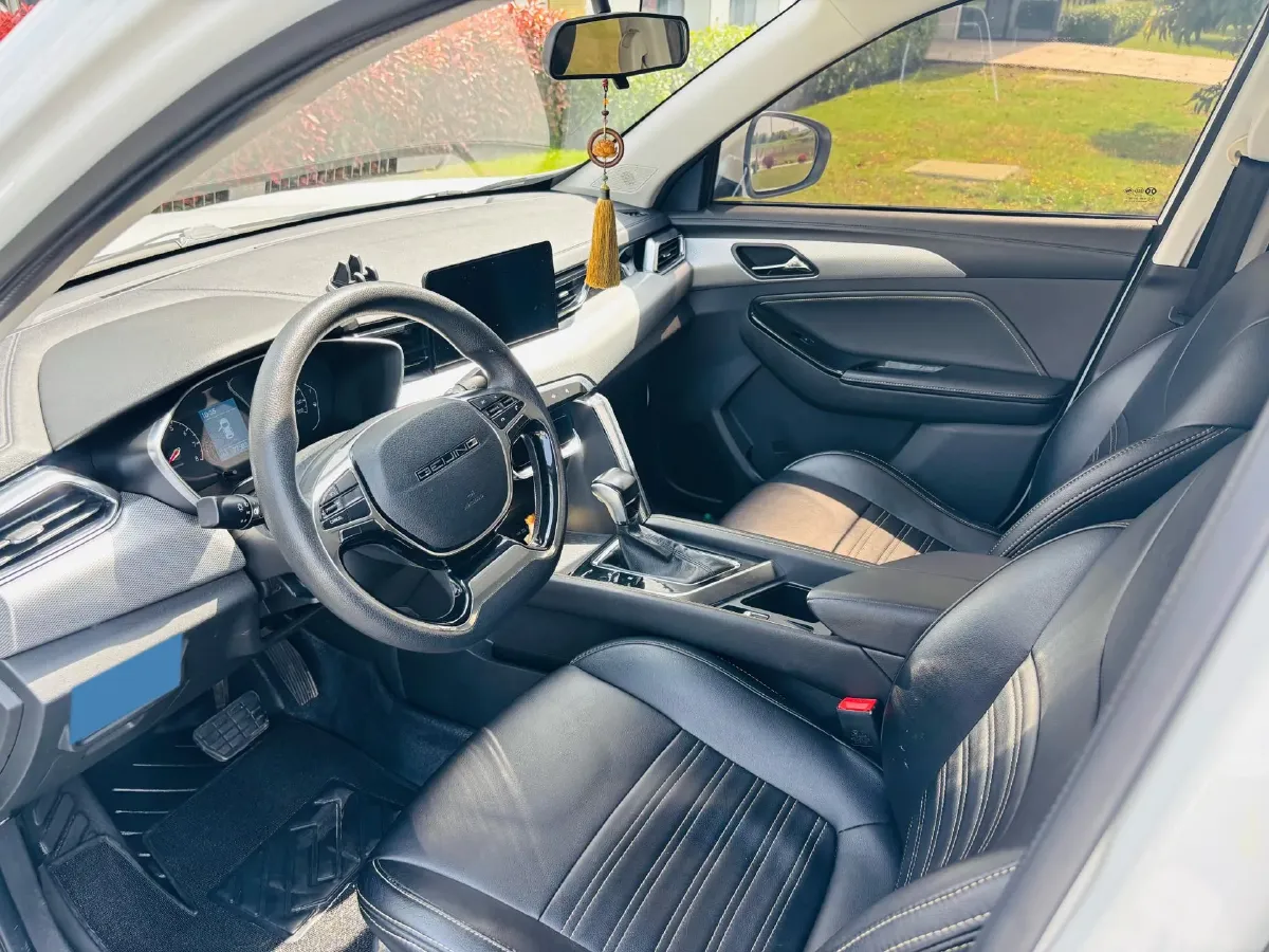 2019 BeiJing Auto X3 1.5T 150HP L4 CVT,autocango,china used car exporter,china ev exporter,chinese used car exporter,chinese used ev exporter