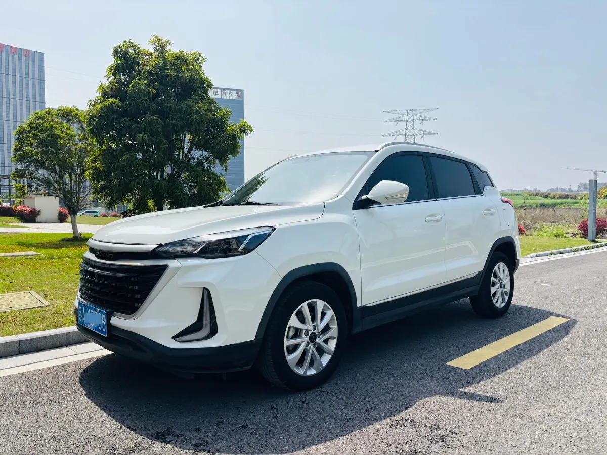2019 BeiJing Auto X3 1.5T 150HP L4 CVT,autocango,china used car exporter,china ev exporter,chinese used car exporter,chinese used ev exporter