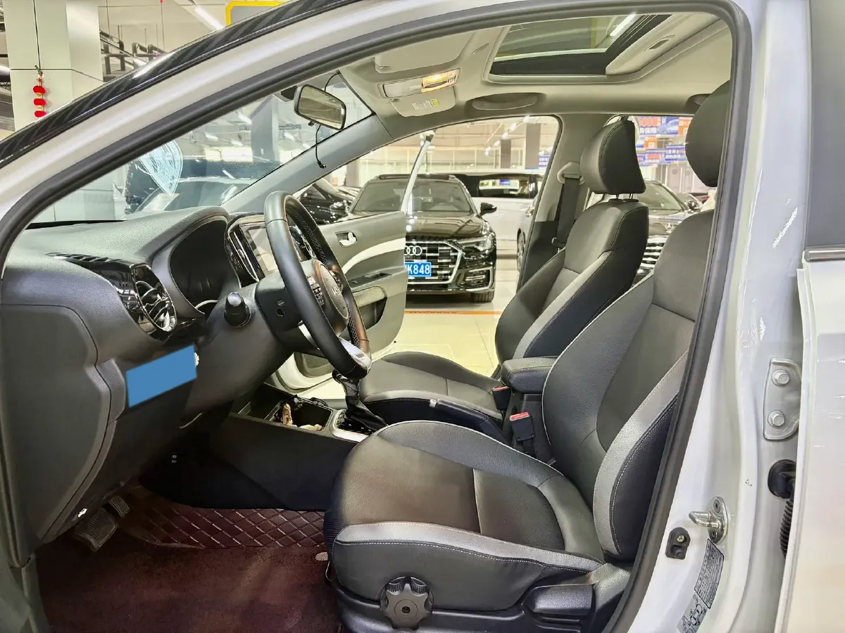 2021 Kia KX1 1.4L 100HP L4 CVT,autocango,china used car exporter,china ev exporter,chinese used car exporter,chinese used ev exporter