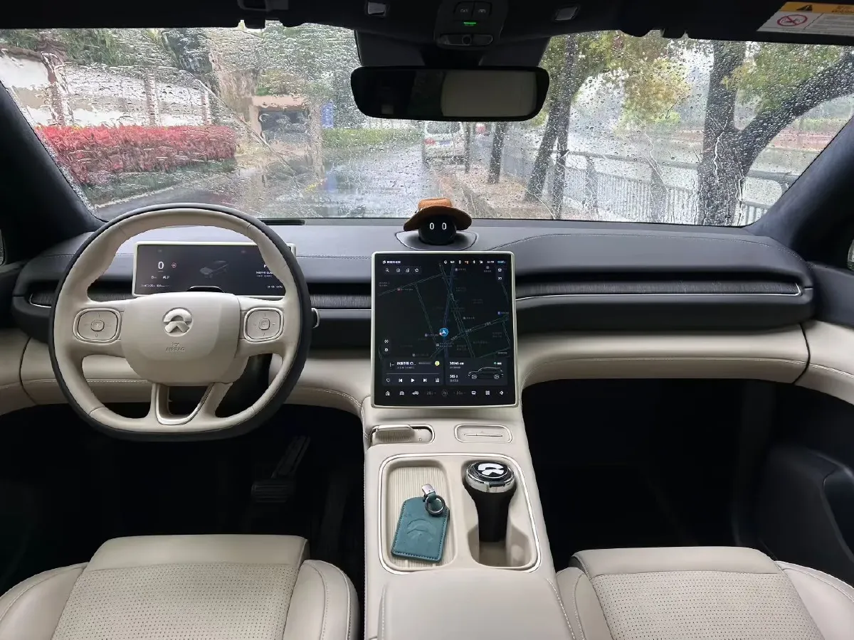 2023 NIO ES6 BEV 75KWH,autocango,china used car exporter,china ev exporter,chinese used car exporter,chinese used ev exporter